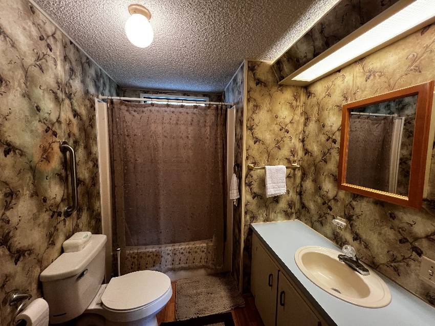 195 Fairway Circle a Winter Haven, FL Mobile or Manufactured Home for Sale